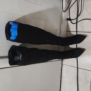 High heel shoe